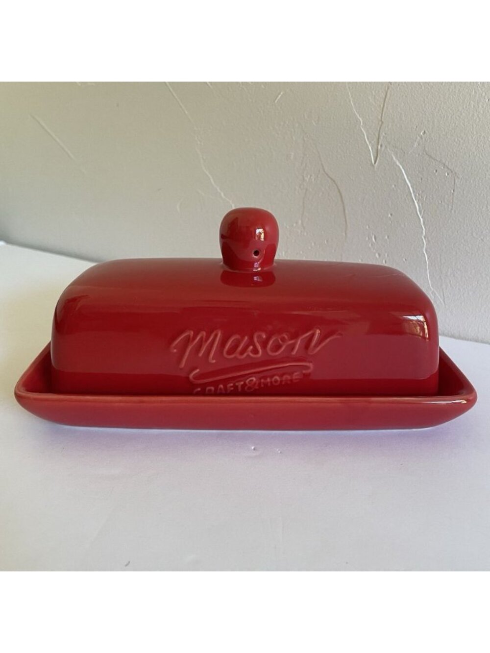 Mason Craft & More Red Ceramic Butter Dish with Lid Bright Red Excellent 7.25"